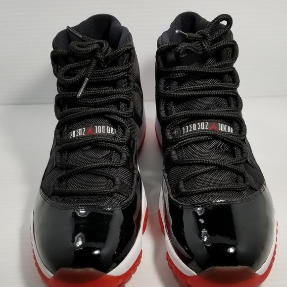 Air Jordan XI 11 Bred  2012 - Picture 3 of 8
